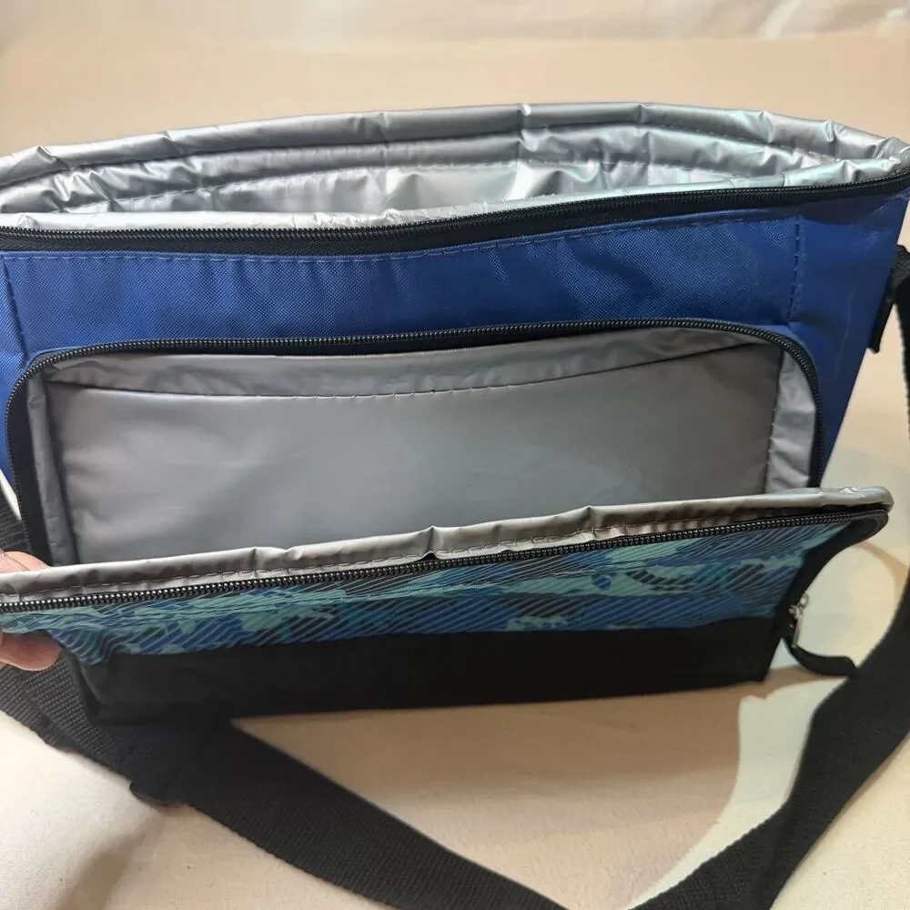 Lifoam insulated zippered